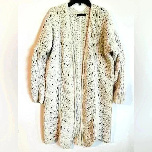 Moon & Madison Cozy Open-Front Cardigan with Scalloped Hem - Picture 1 of 6
